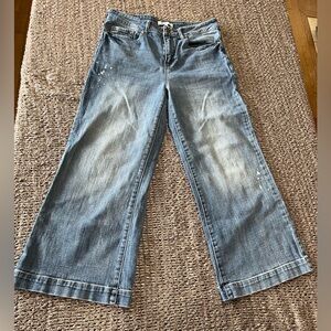 Abound Cropped Wide-Leg Blue Jeans